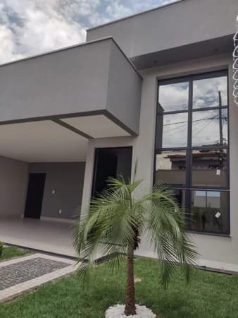 Casa à venda no bairro Pampulha em Uberlândia/MG