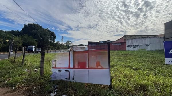 Terreno à venda no bairro Daniel Fonseca em Uberlândia/MG
