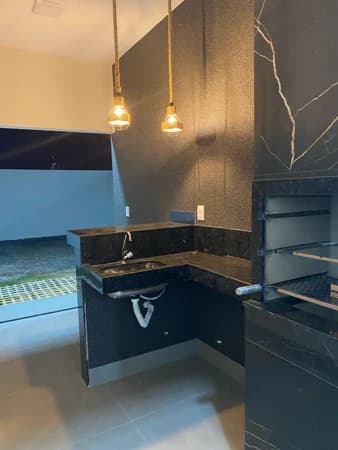 Casa à venda no bairro Shopping Park em Uberlândia/MG