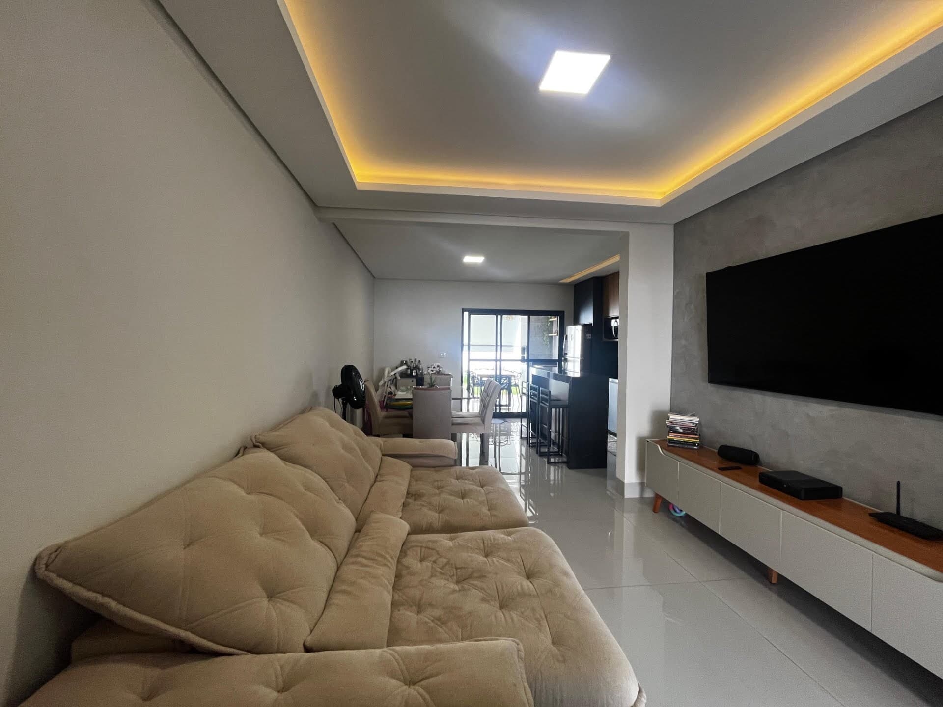 Casa à venda no bairro Novo Mundo em Uberlândia/MG