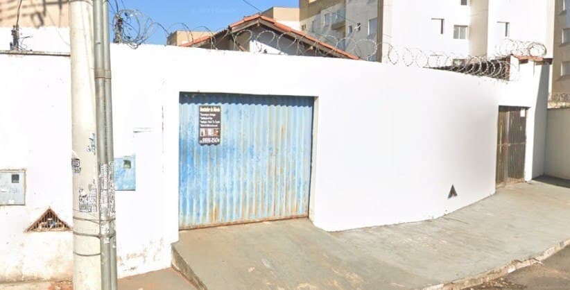 Terreno à venda no bairro Jardim Europa em Uberlândia/MG