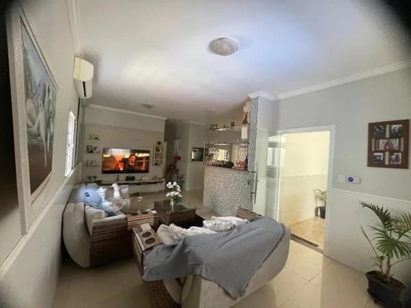 Casa à venda no bairro Alto Umuarama em Uberlândia/MG