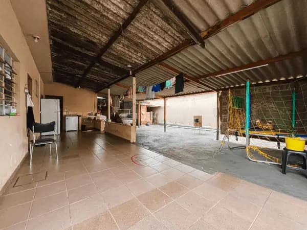 Casa à venda no bairro Custódio Pereira em Uberlândia/MG