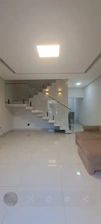 Casa à venda no bairro Quinta Alto Umuarama em Uberlândia/MG