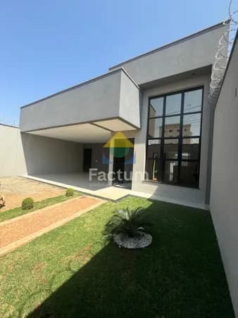 Casa em Uberlândia - Novo Mundo