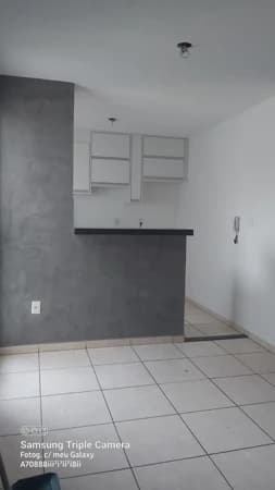 Apartamento à venda no bairro Jardim Holanda em Uberlândia/MG