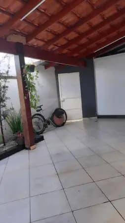 Casa à venda no bairro Luizote de Freitas em Uberlândia/MG