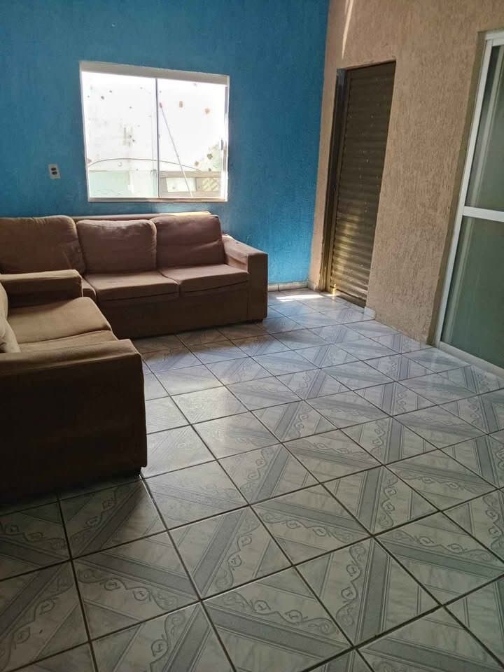 Casa à venda no bairro Jardim Canaã em Uberlândia/MG