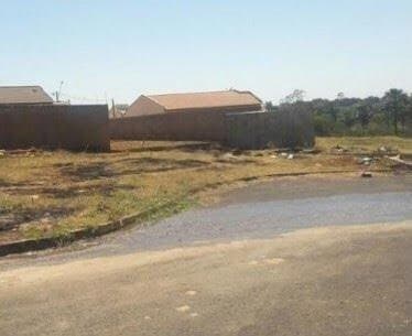 Terreno à venda no bairro Jardim Itália em Uberlândia/MG