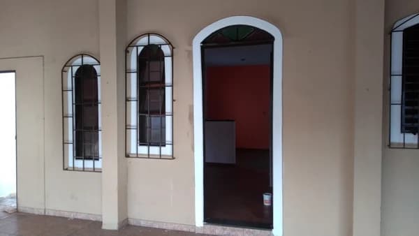 Casa à venda no bairro Nossa Senhora das Graças em Uberlândia/MG