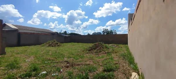 Terreno à venda no bairro Chácaras Panorama em Uberlândia/MG