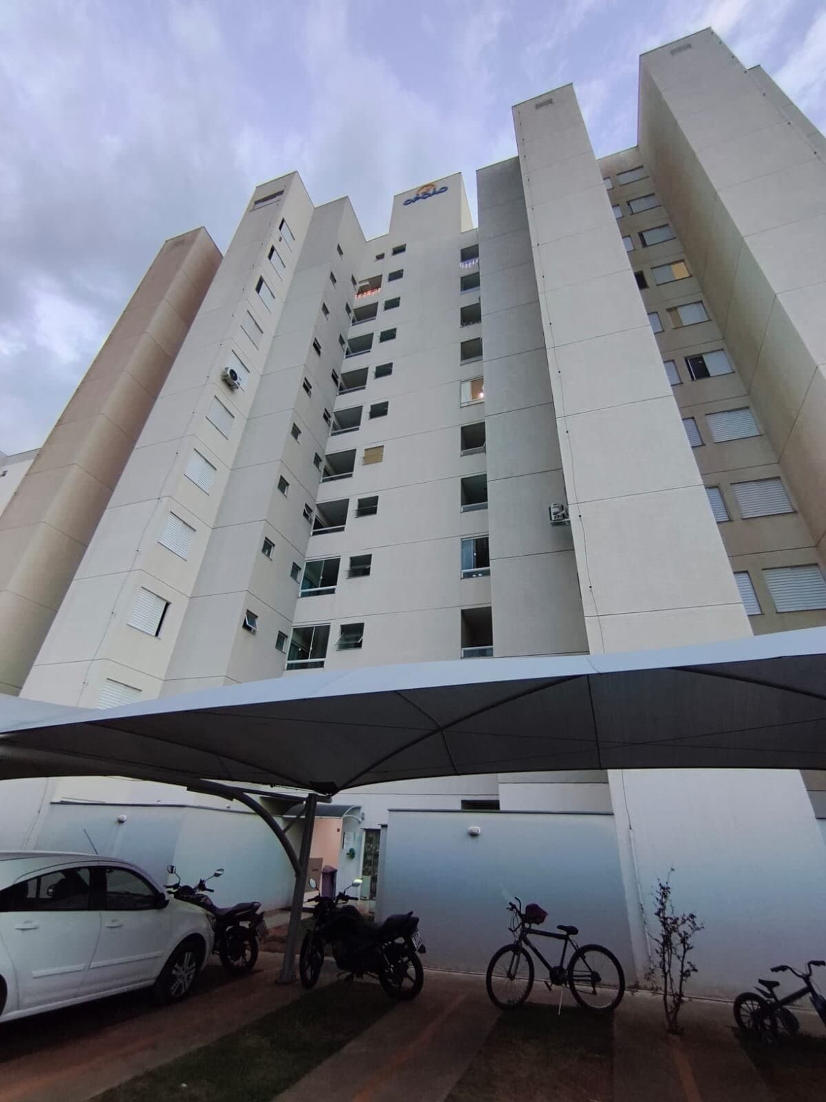 Apartamento à venda no bairro Laranjeiras em Uberlândia/MG
