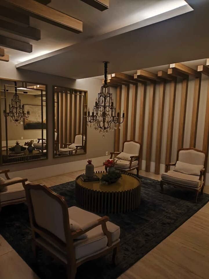 Apartamento à venda no bairro Santa Mônica em Uberlândia/MG