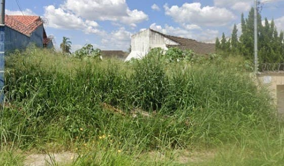 Terreno à venda no bairro Cidade Jardim em Uberlândia/MG