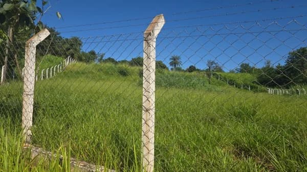 Terreno à venda no bairro Represa De Miranda 4 em Uberlândia/MG