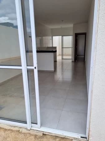Casa à venda no bairro Pequis em Uberlândia/MG