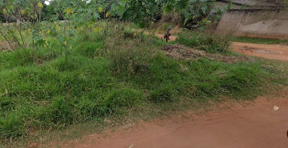 Terreno à venda no bairro Morada Nova em Uberlândia/MG