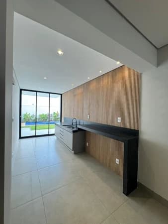 Casa à venda no bairro Cidade Jardim em Uberlândia/MG