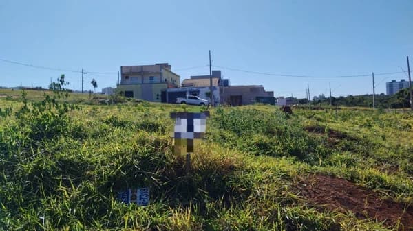 Terreno à venda no bairro Shopping Park em Uberlândia/MG