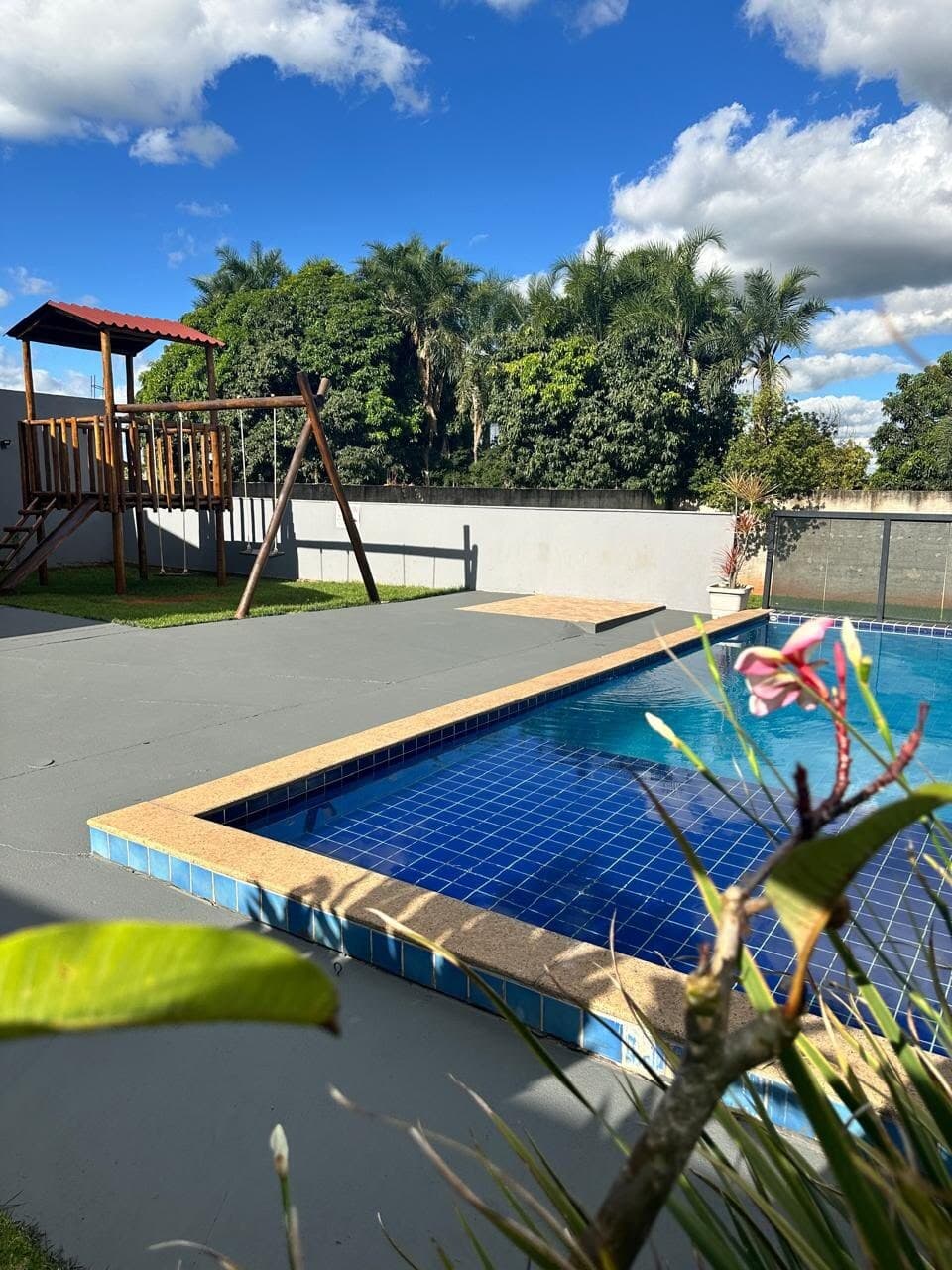 Casa à venda no bairro Morada dos Pássaros em Uberlândia/MG