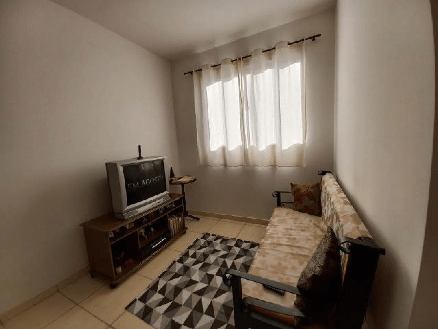 Apartamento à venda no bairro Laranjeiras em Uberlândia/MG