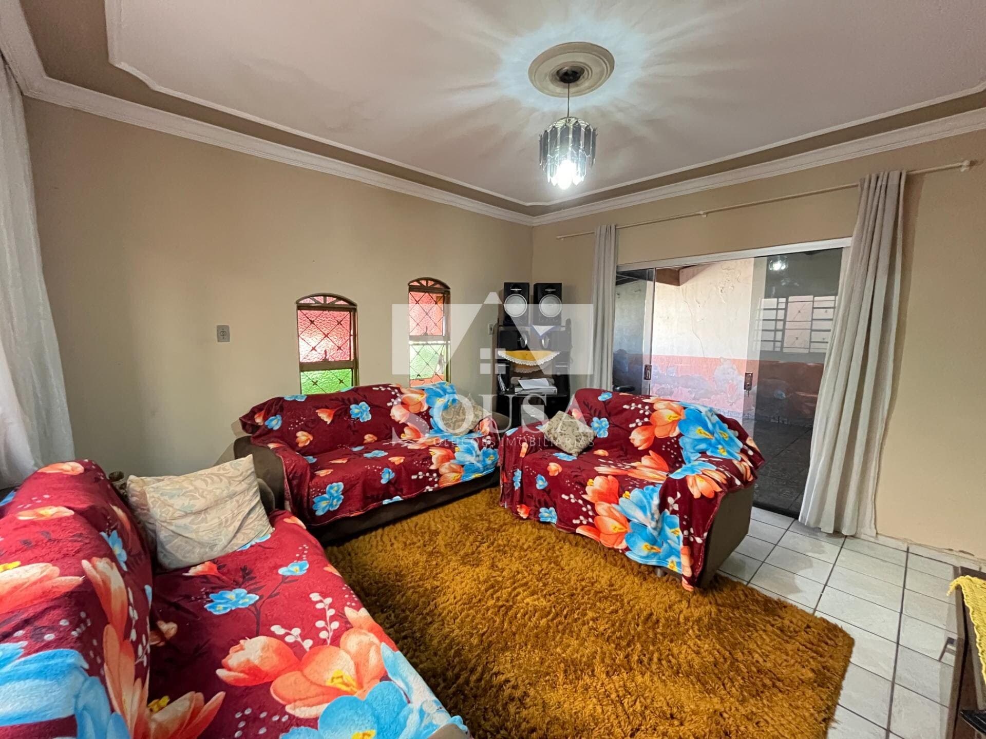 Casa à venda no bairro Mansour em Uberlândia/MG