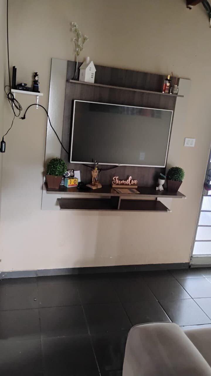Casa à venda no bairro Jardim Canaã em Uberlândia/MG