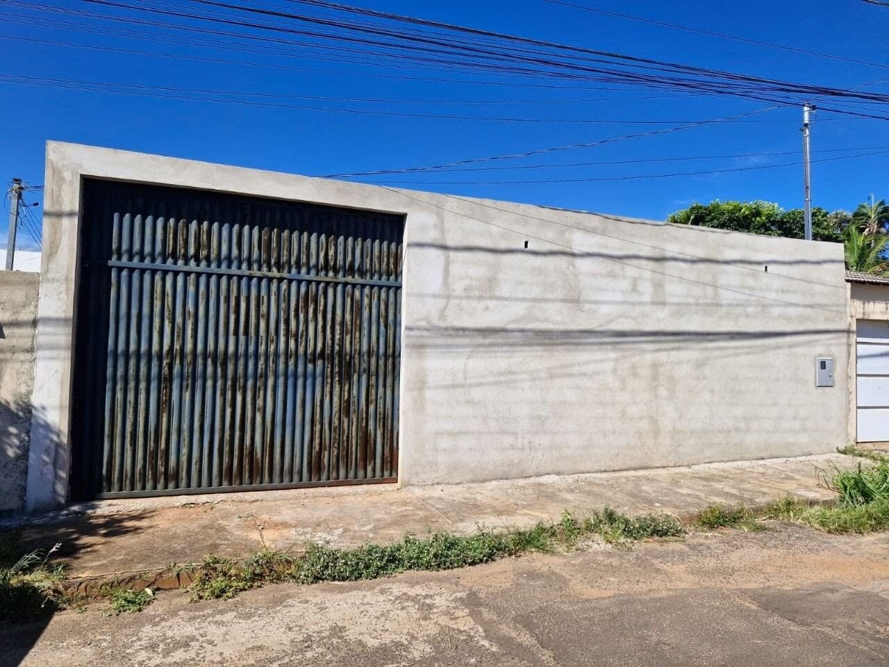 Terreno à venda no bairro Jardim Ipanema em Uberlândia/MG