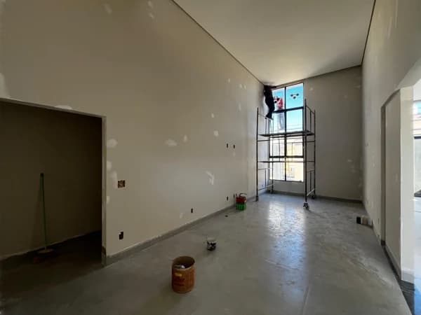 Casa à venda no bairro Jardim Europa em Uberlândia/MG
