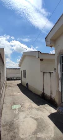 Casa à venda no bairro Osvaldo Rezende em Uberlândia/MG