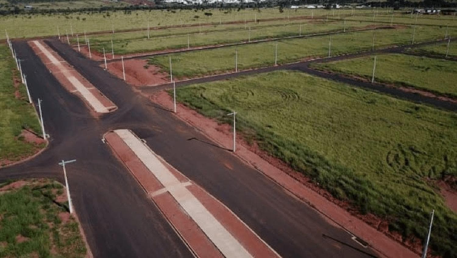 Terreno à venda no bairro Laranjeiras em Uberlândia/MG