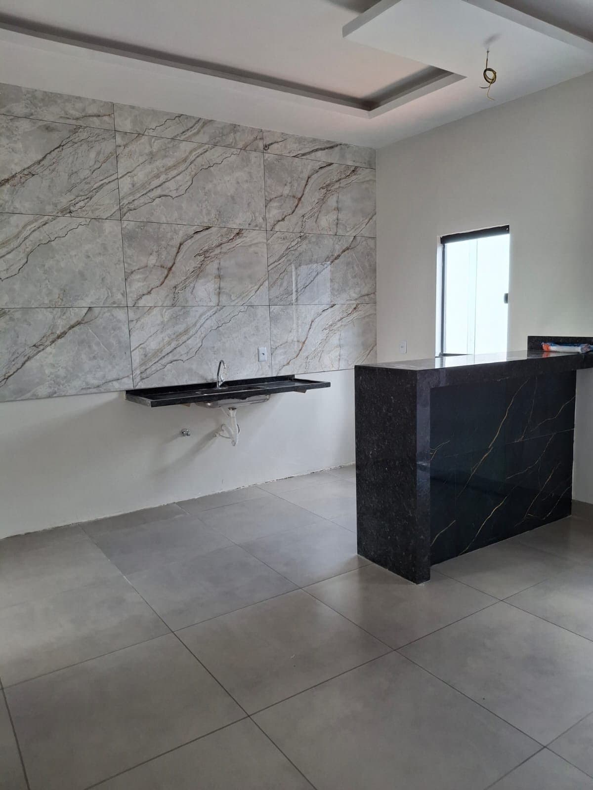 Casa à venda no bairro Jardim Holanda em Uberlândia/MG
