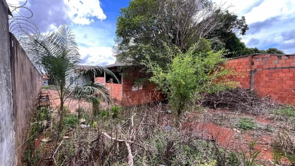 Terreno à venda no bairro Aclimação em Uberlândia/MG