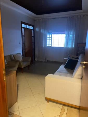 Casa à venda no bairro Luizote de Freitas em Uberlândia/MG