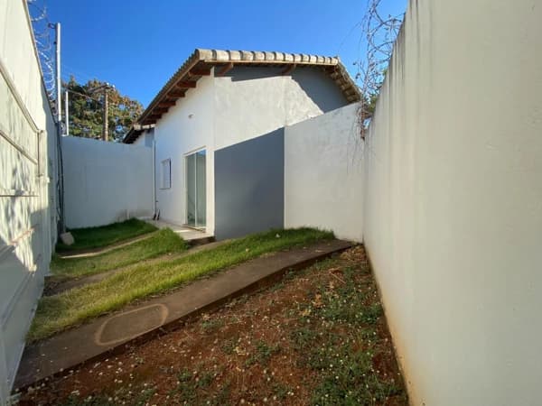 Casa à venda no bairro Brasil em Uberlândia/MG