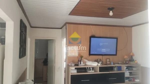 Casa em Uberlândia - Distrito Industrial