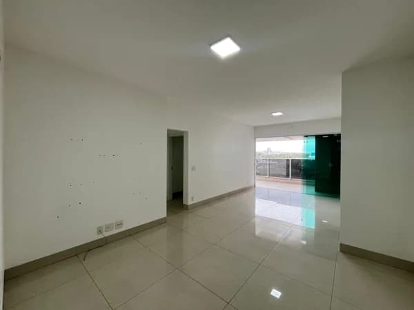 Apartamento à venda no bairro Tubalina em Uberlândia/MG