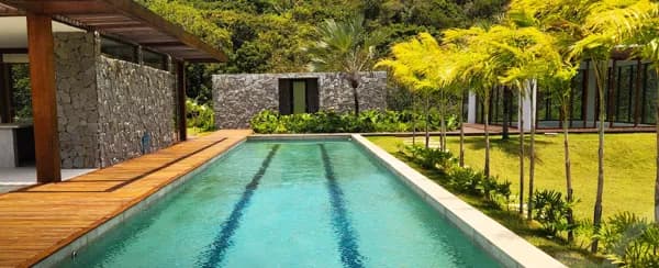 Reserva Byom: Onde a Natureza dita o ritmo e a Arquitetura assina o cenário
