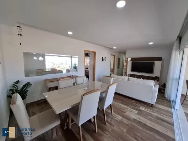 Lindo Apartamento de 3 dormitórios: exclusividade, amplitude e uma vista que valoriza cada momento.
