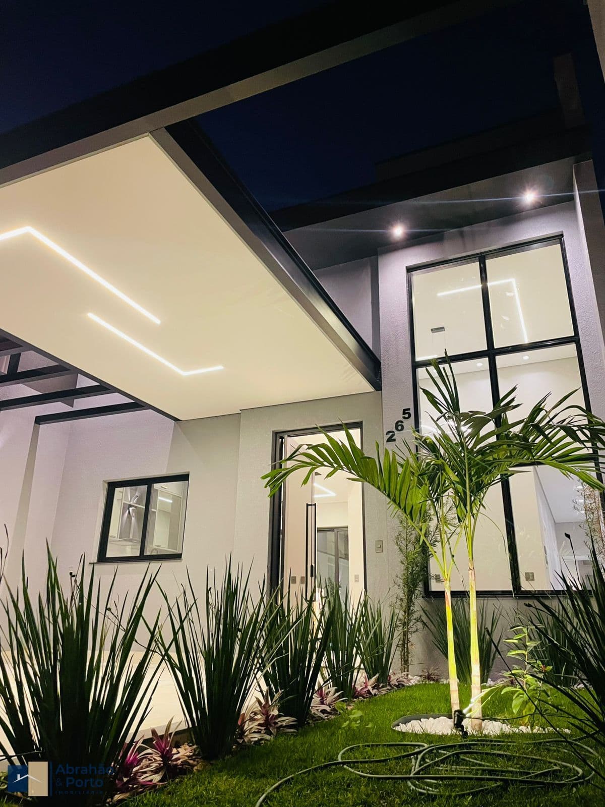 Casa Nova Condomínio Vita Ytu - 3 dormitórios, Moderna e Pronta em Breve.