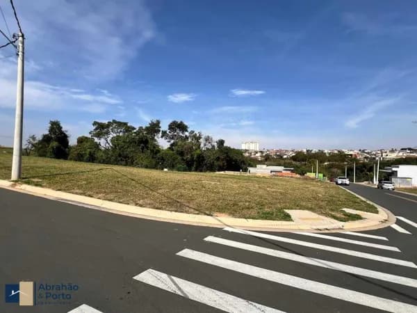 Terreno no Condomínio Jardim Park Vista Real