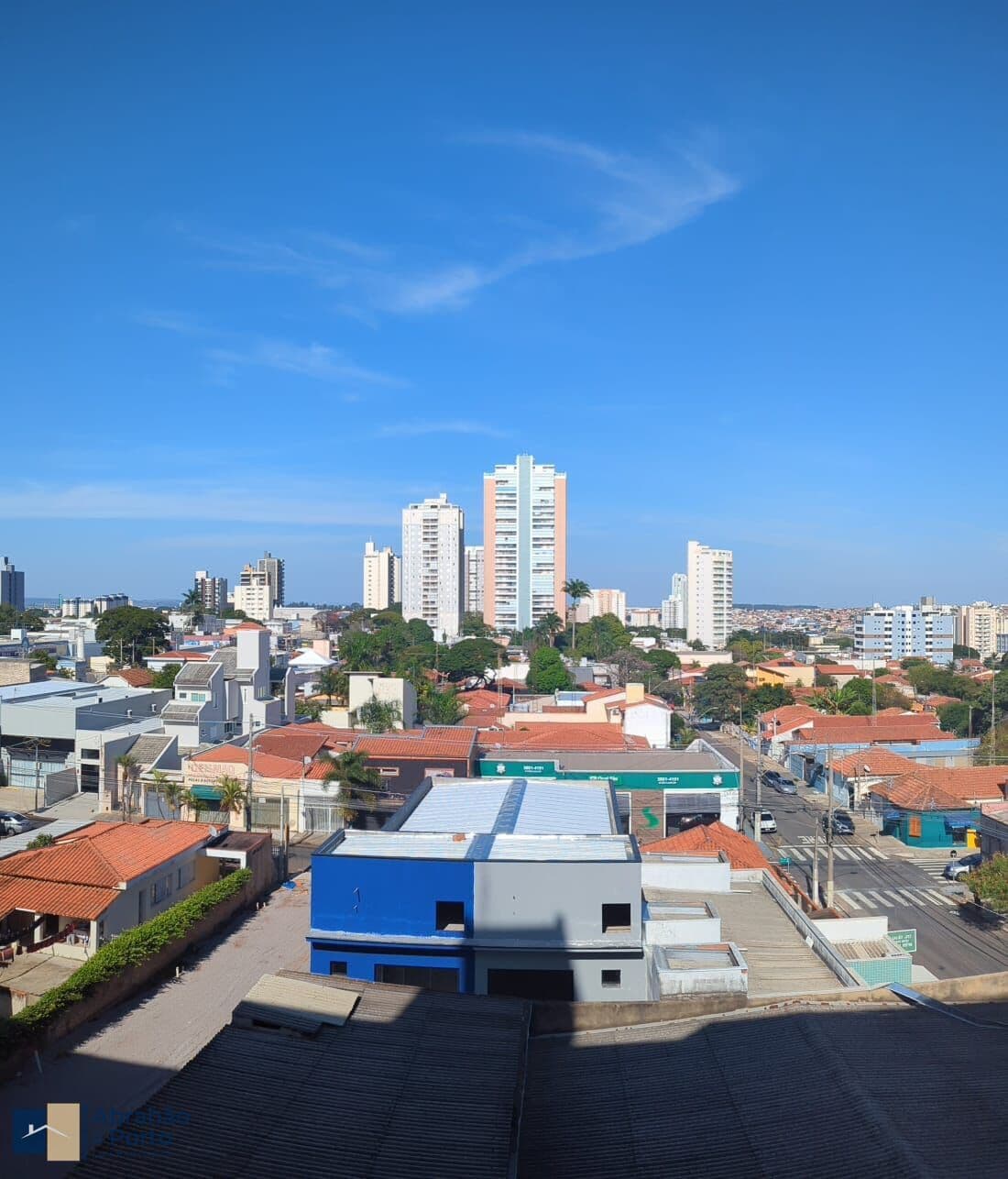 Apartamento no Condomínio Edifício Ana Lucia