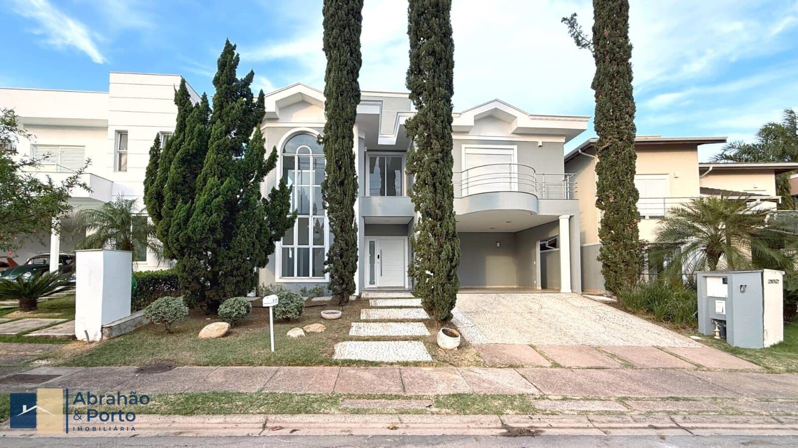 Sobrado em Indaiatuba - Jardim Residencial Santa Clara