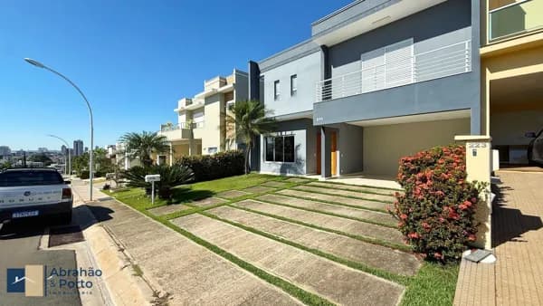 Sobrado em Indaiatuba - Jardim Residencial Dona Lucilla