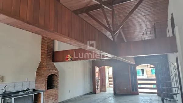 Casa Duplex 5 Quartos sendo 2 Suítes no Casa de Pedra, Volta Redonda - RJ