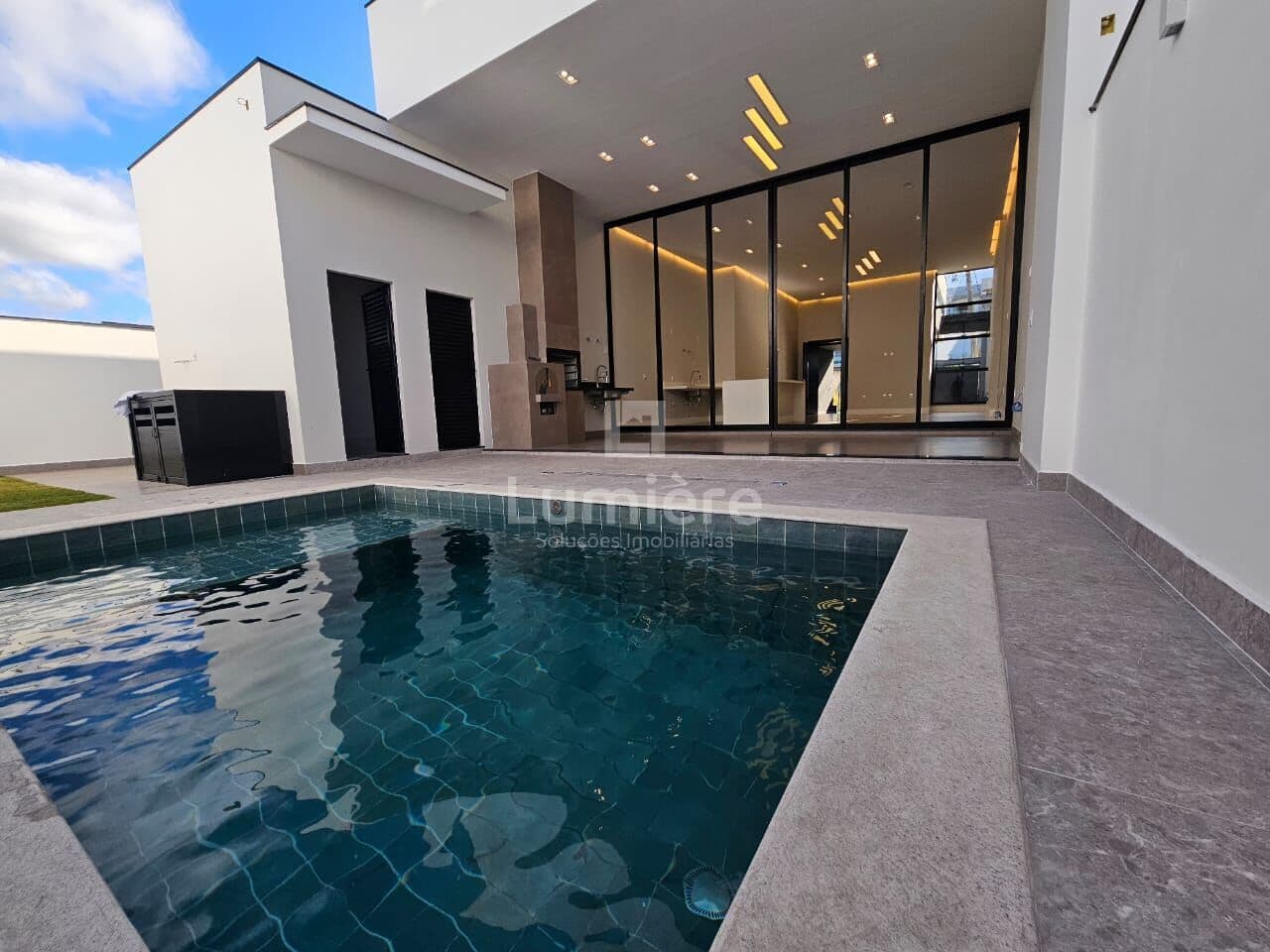 Casa Linear 3 Suítes no Mata Atlântica, Jardim Belvedere, Volta Redonda - RJ