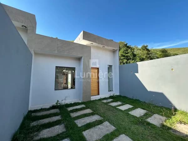 Casa 2 Quartos sendo 1 Suíte no Santa Rita do Zarur, Volta Redonda - RJ