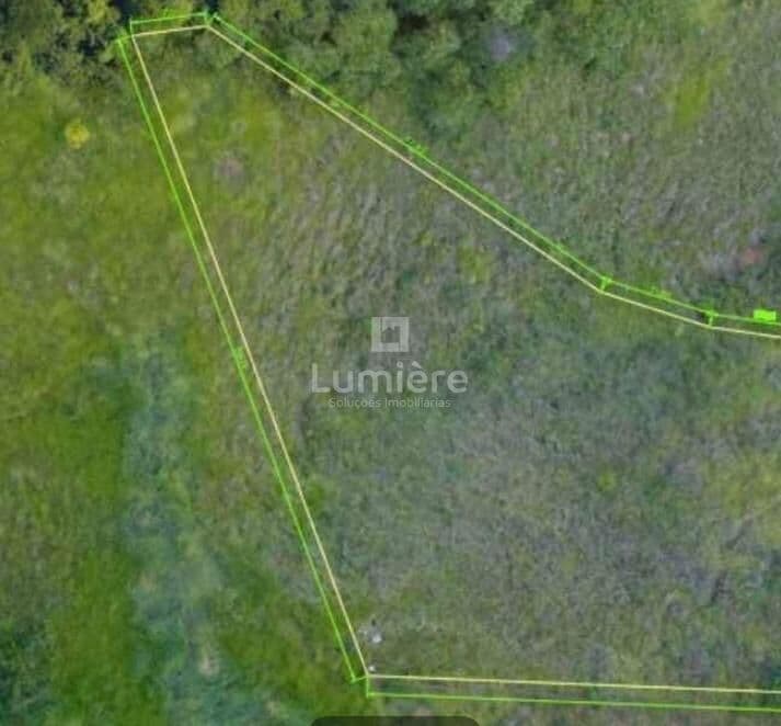 Terreno 5.900 m2 no Santa Rita do Zarur, Volta Redonda - RJ