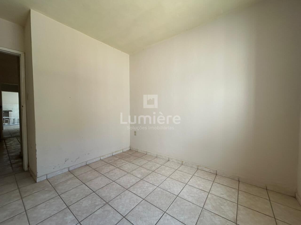 Casa 2 Quartos no Bairro de Fátima, Barra do Piraí - RJ