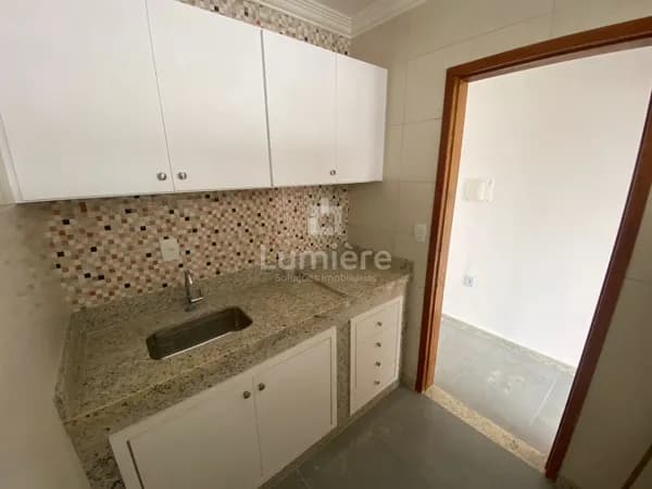 Sala Comercial no Aterrado, Volta Redonda - RJ